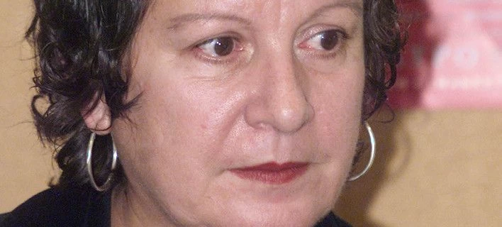 Επιστολή της Αννας Κοκκίνου στον Τσίπρα, για το θέατρο Σφενδόνη: Βοηθήστε με, μου κάνουν έξωση για τα ενοίκια